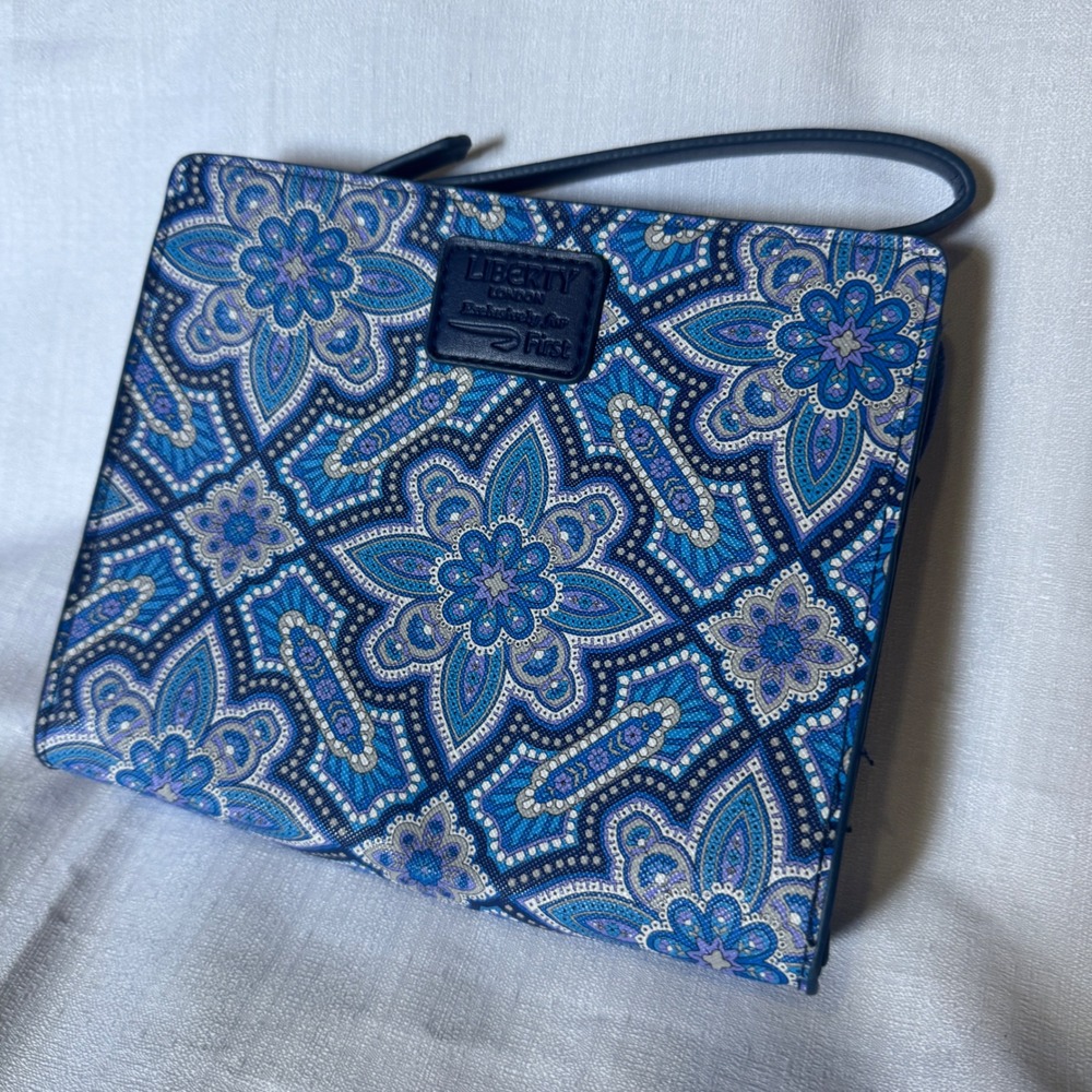 Liberty London British Airways First Class Amenity Bag Blue Paisley Wristlet